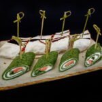 Шпинатний рол з лососем