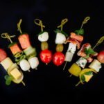 Закуски на шпажках